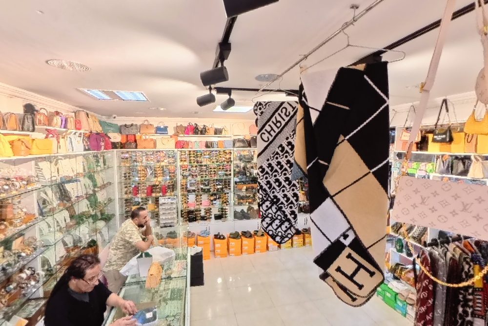 Bags & handicrafts